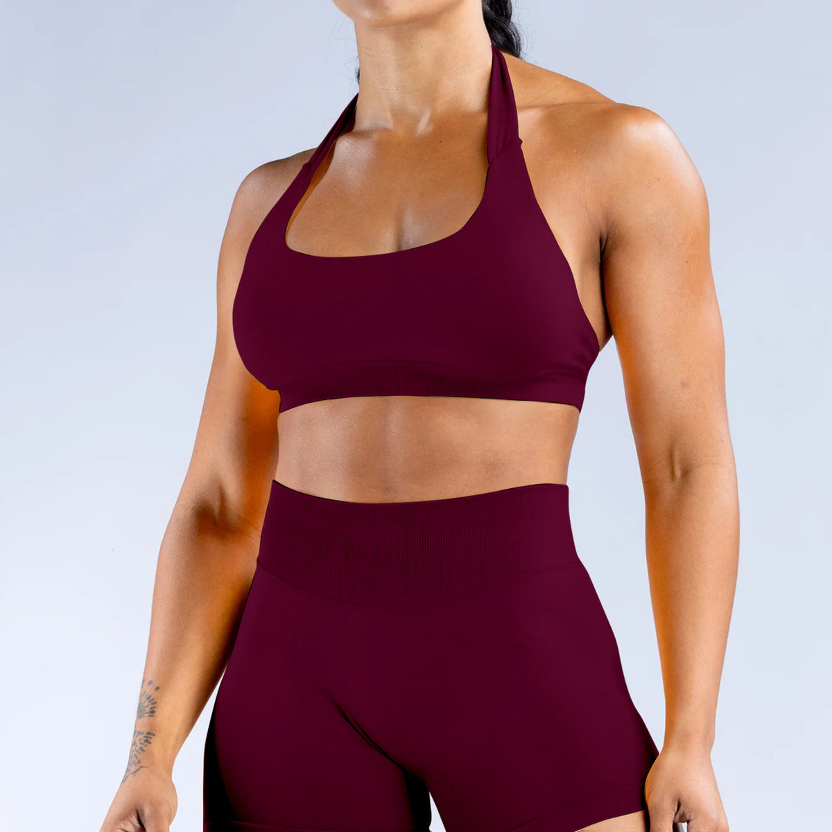 Halter Seamless Sports Bra